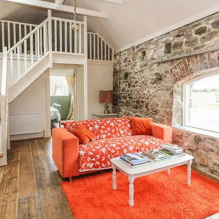 Holiday home The Byre On Suir *